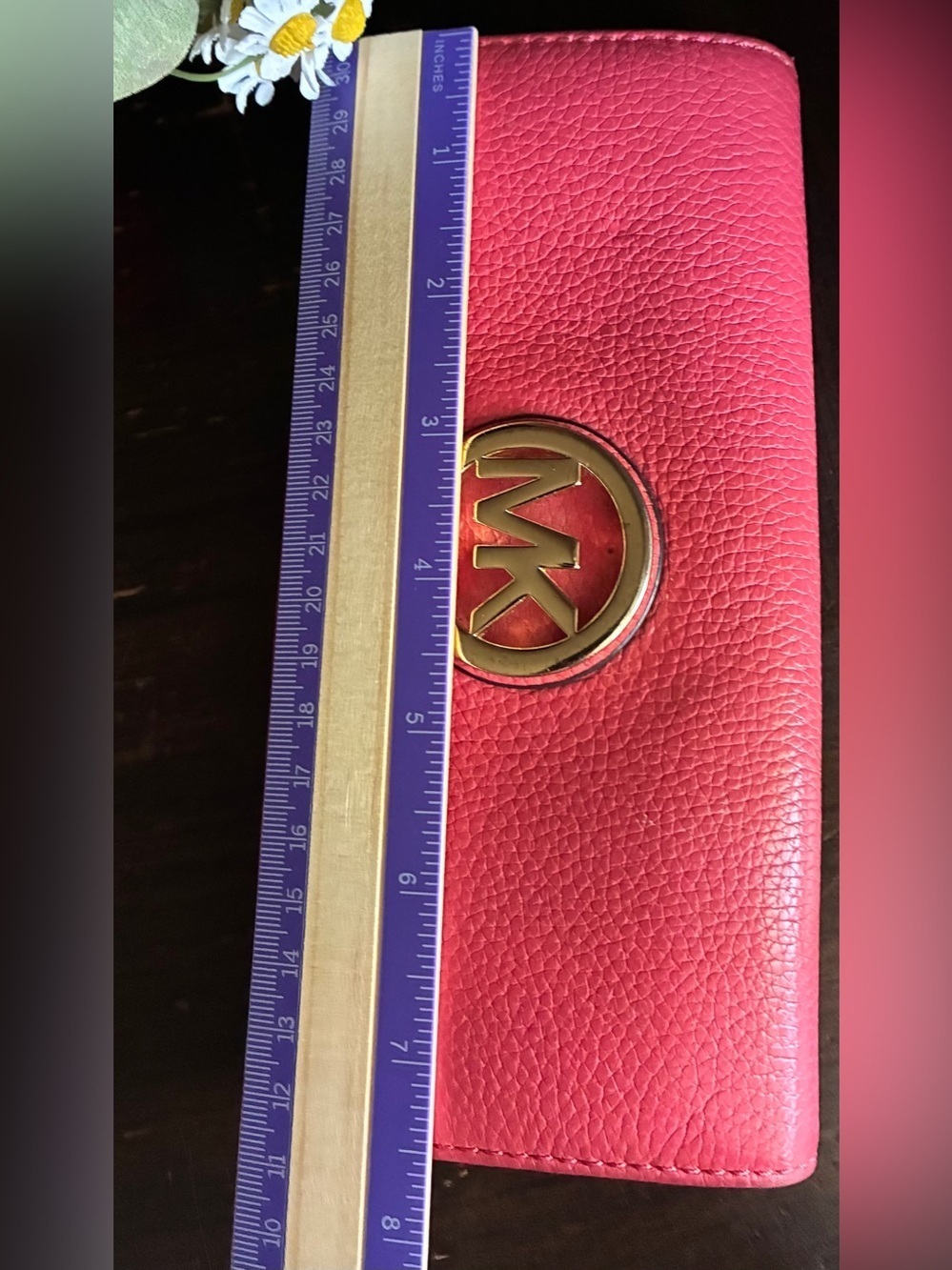 Michael Kors Coral Pink Pebbled Leather Wallet with Gold Logo - Picture 2 of 9
